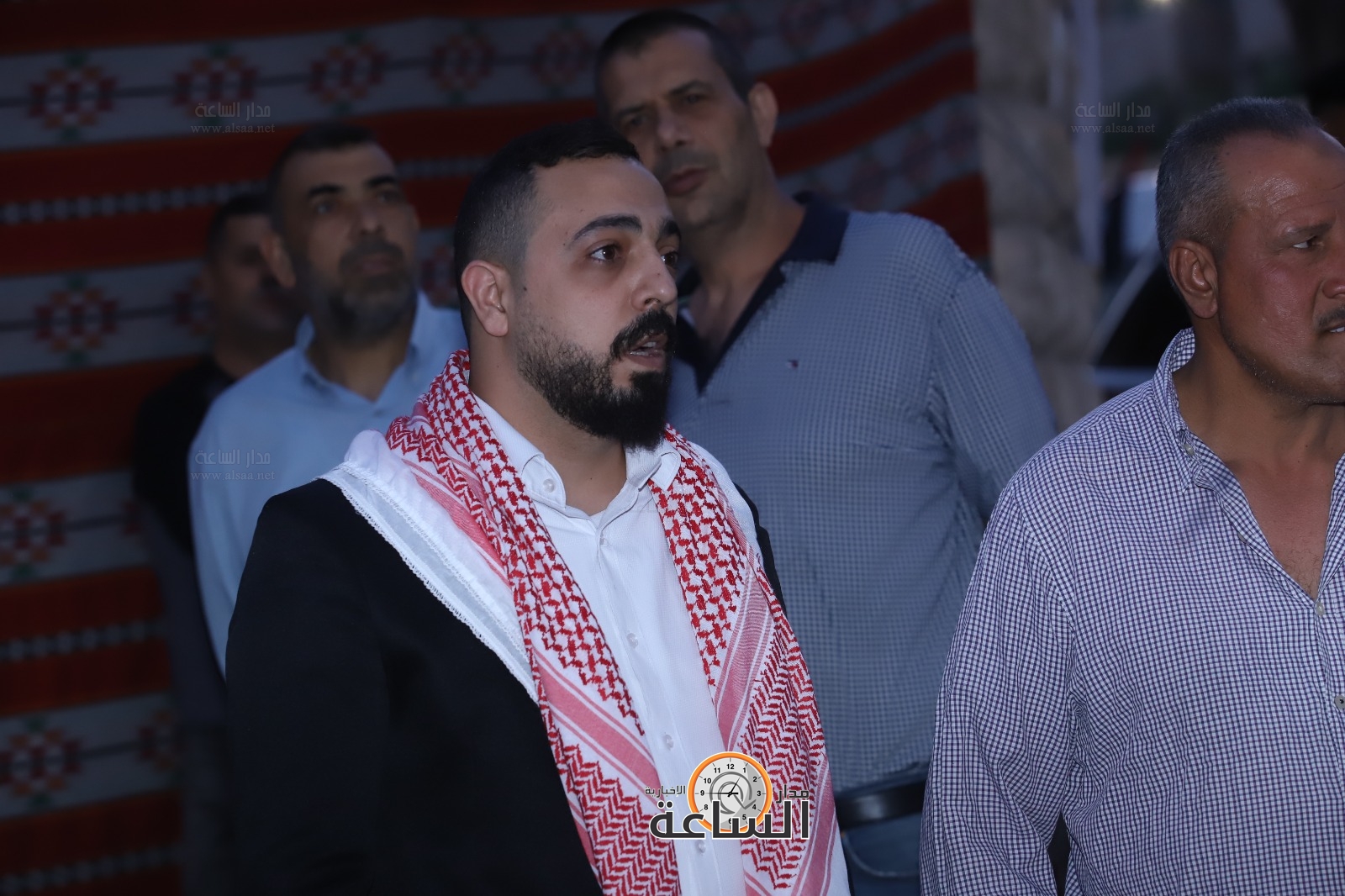 Madar Al-Saa Images 0.49614107799914975