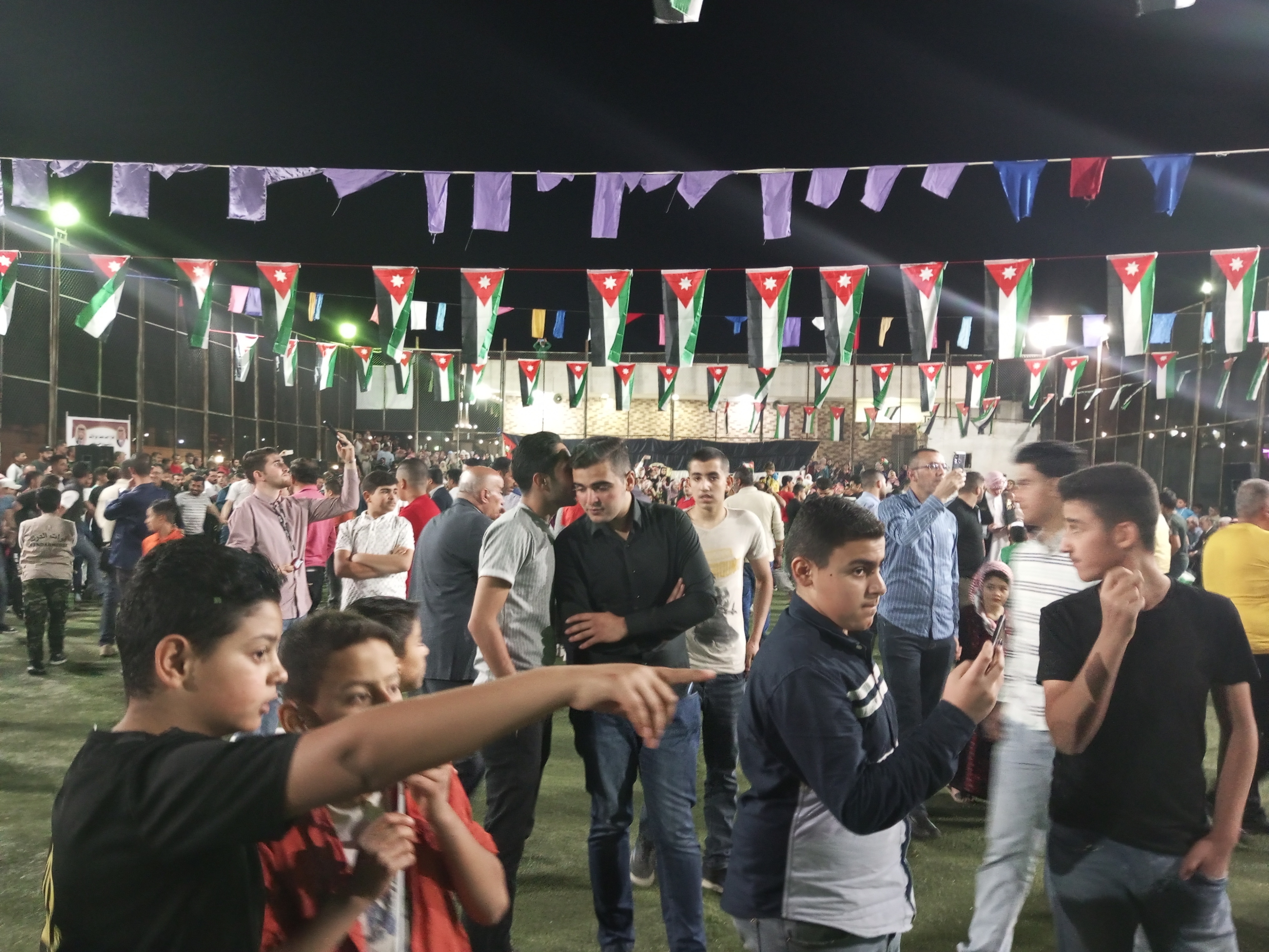 Madar Al-Saa Images 0.25624344156334145