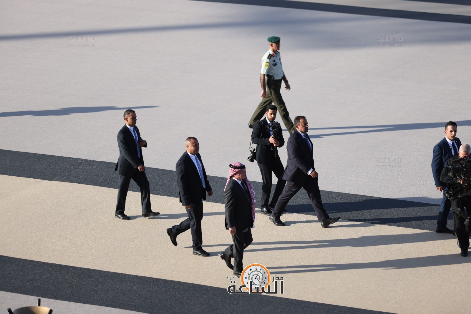 Madar Al-Saa Images 0.06299874647573611