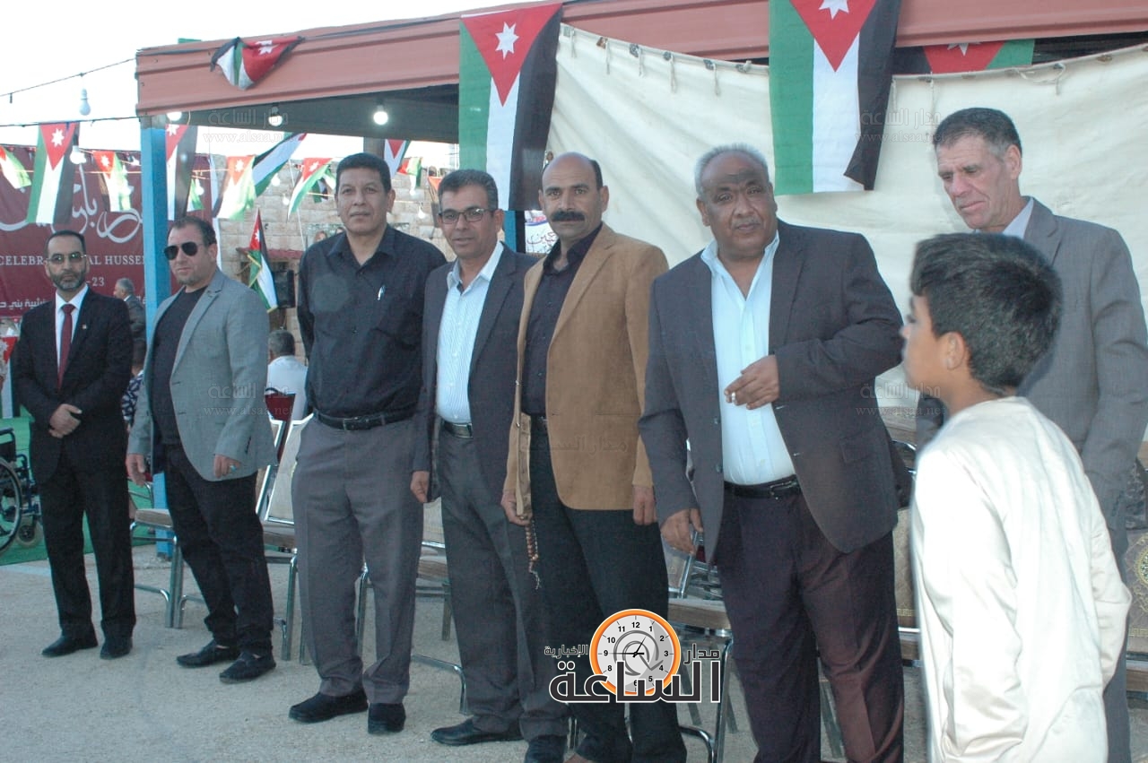 Madar Al-Saa Images 0.3045174960299615