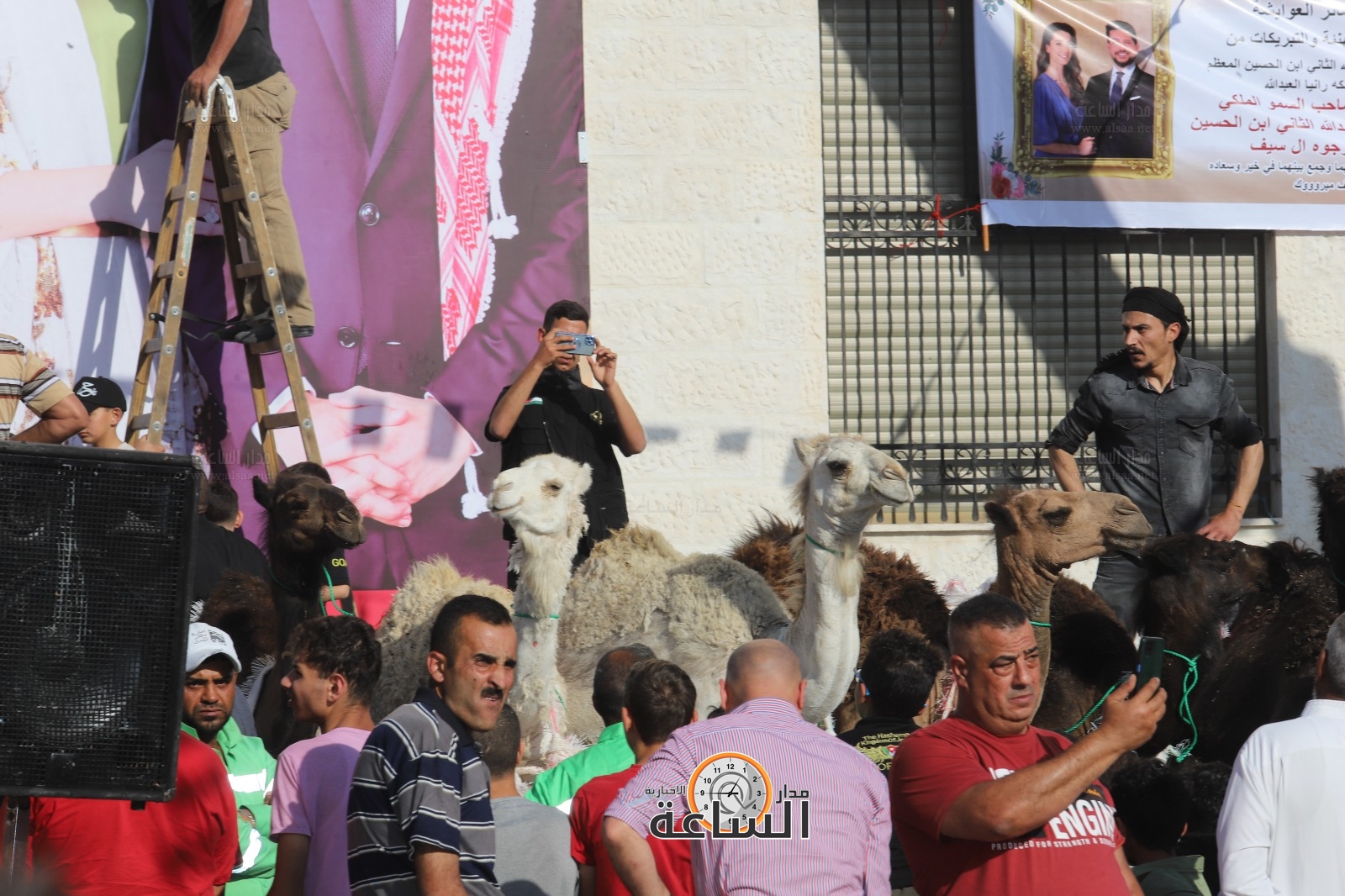 Madar Al-Saa Images 0.5363736208674765