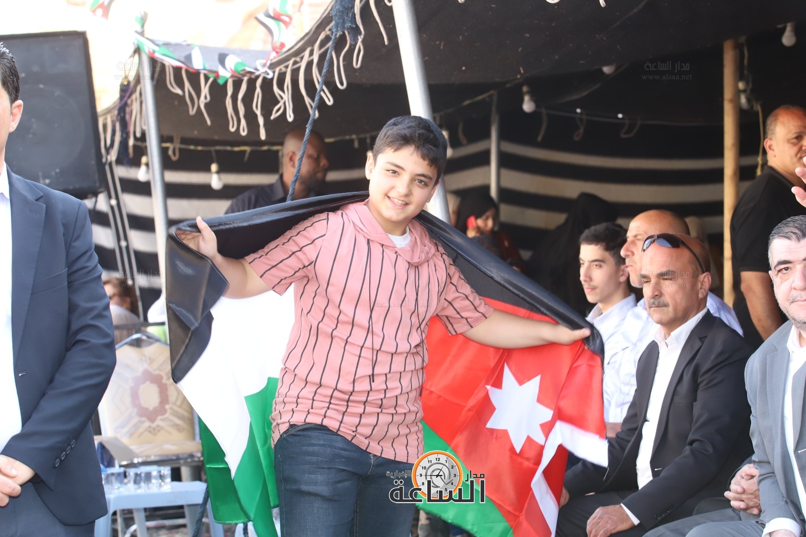 Madar Al-Saa Images 0.8539174859551761