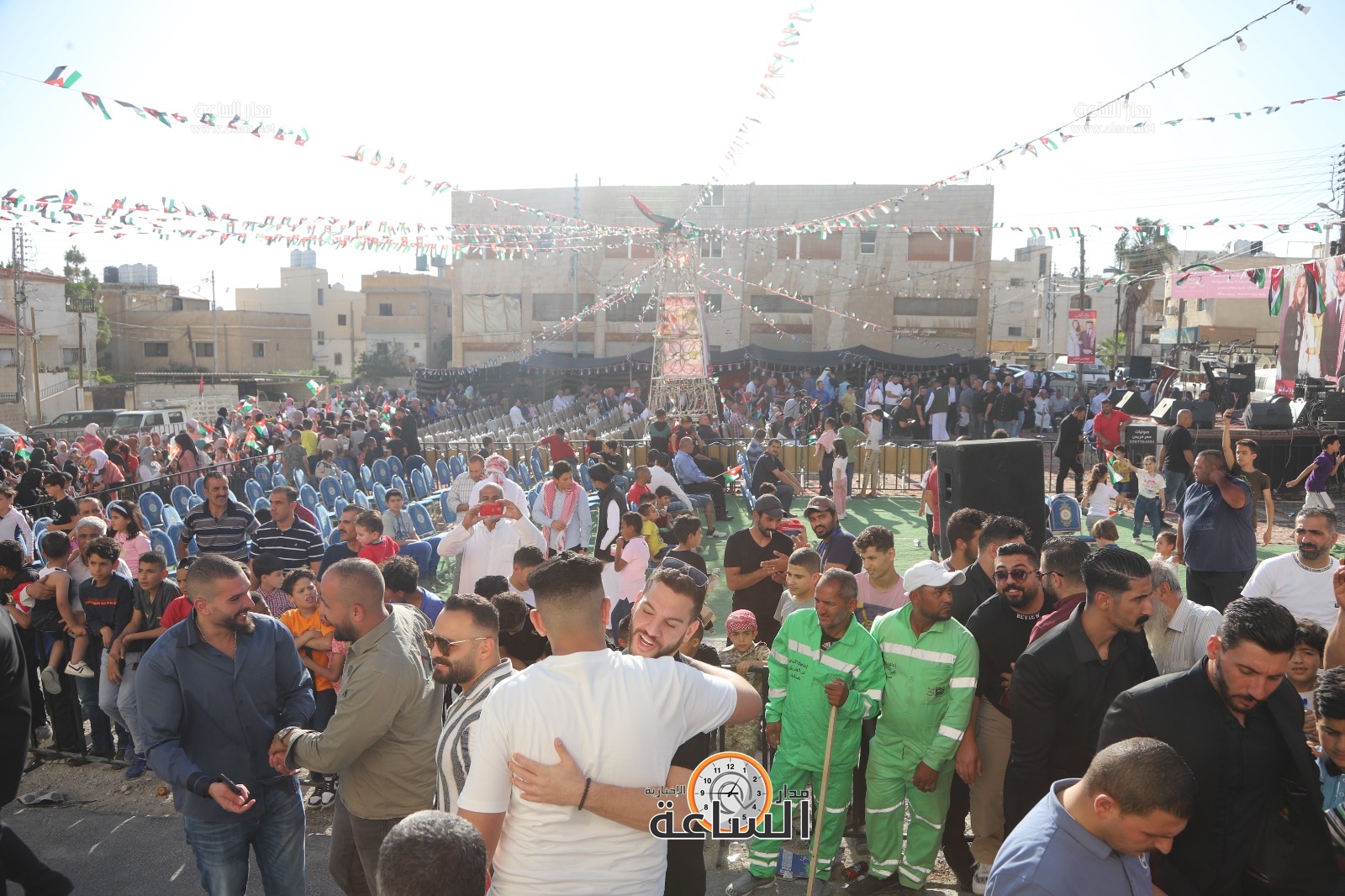 Madar Al-Saa Images 0.33759441113625344