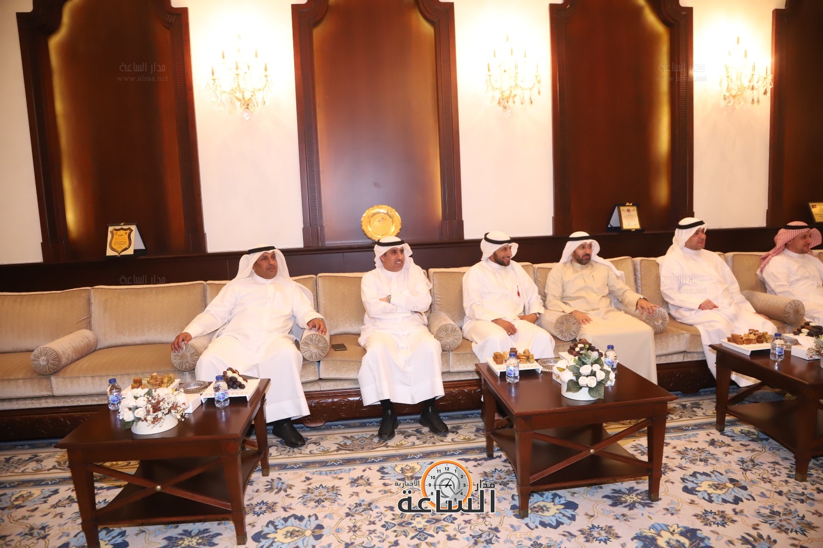 Madar Al-Saa Images 0.31535871342769783