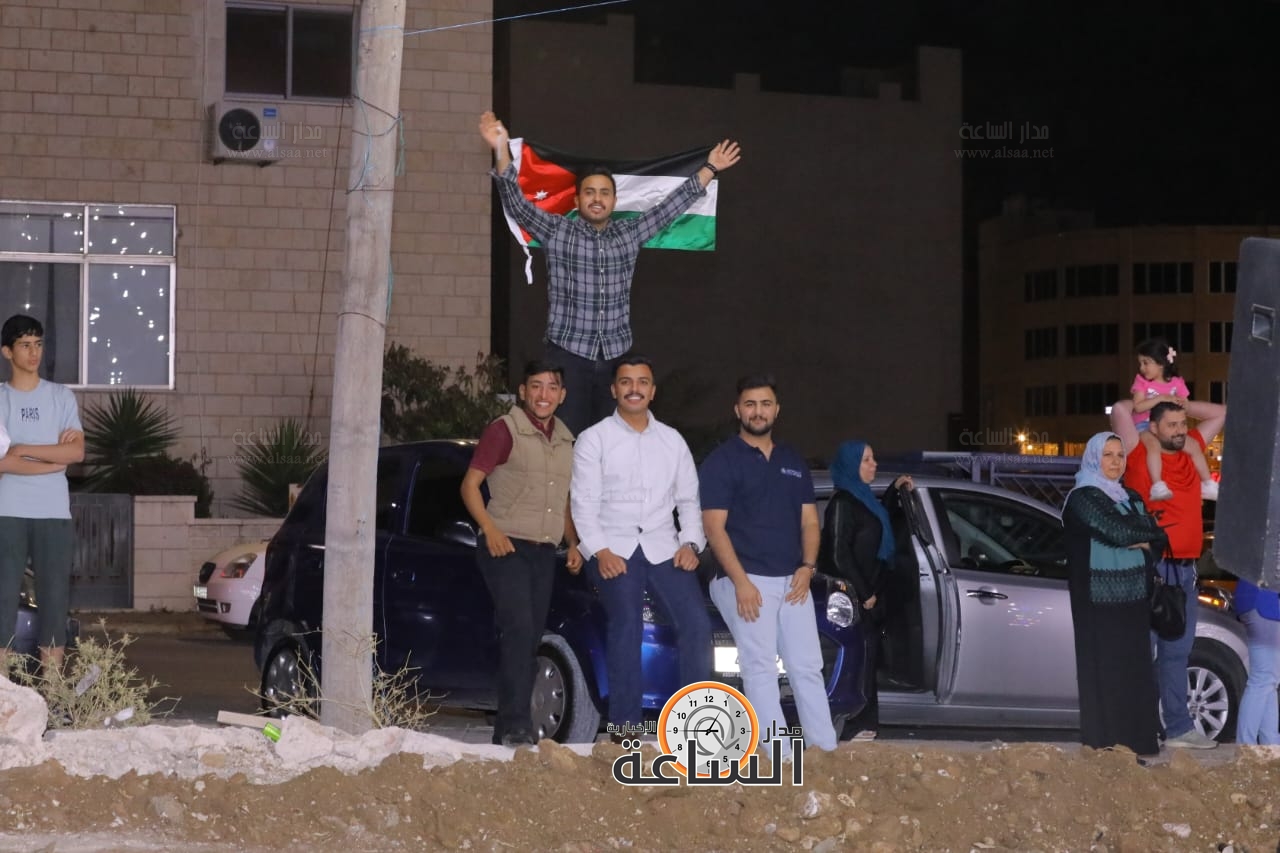 Madar Al-Saa Images 0.7262818166640115