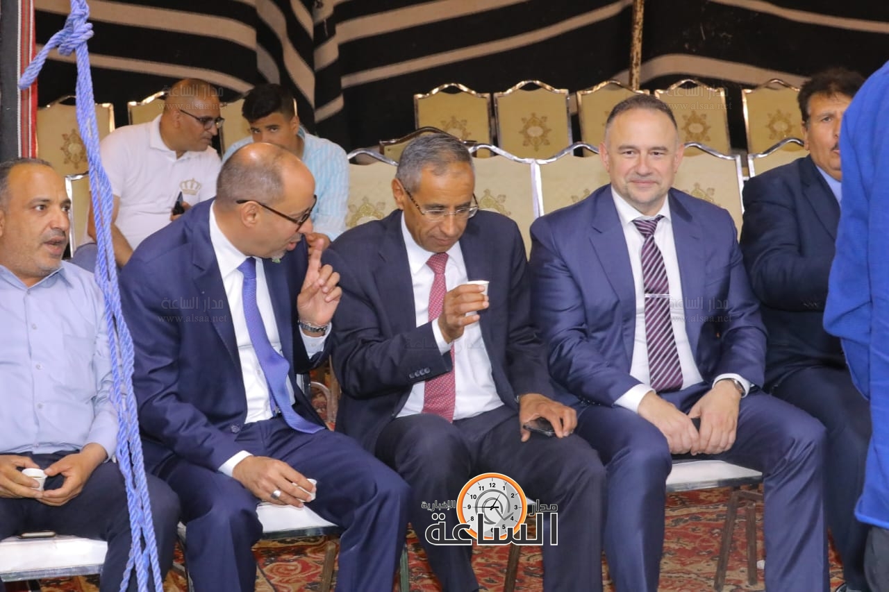 Madar Al-Saa Images 0.47187021109883687