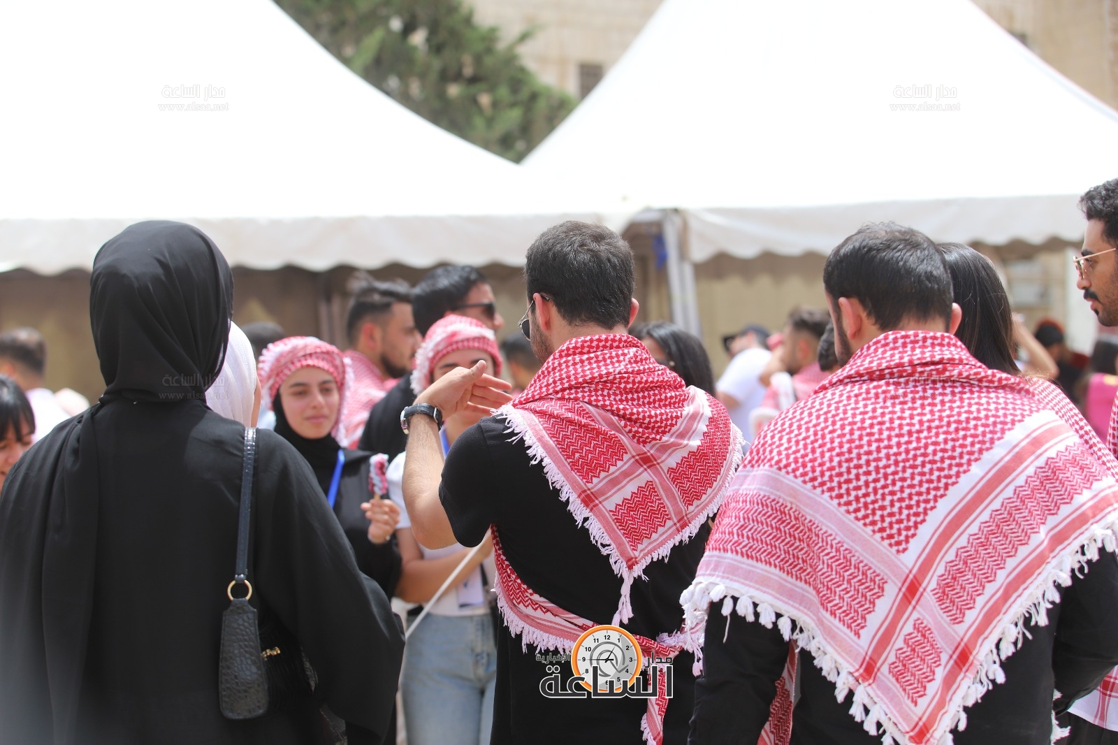 Madar Al-Saa Images 0.02255882558566591