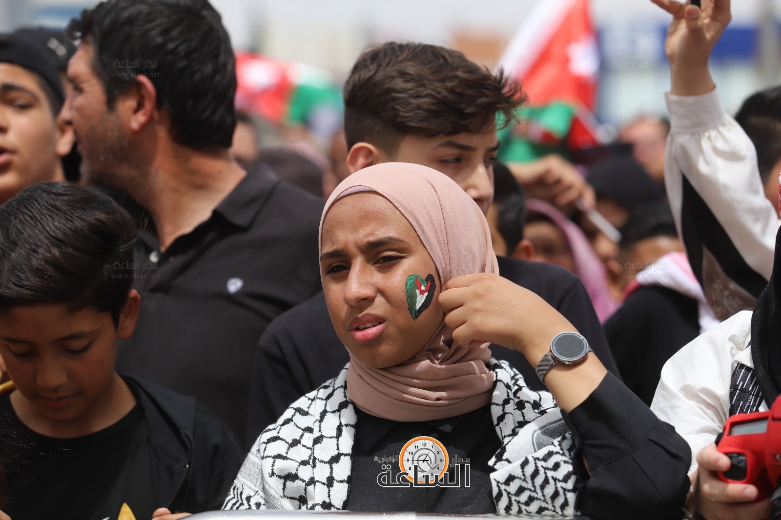 Madar Al-Saa Images 0.8855923484941763