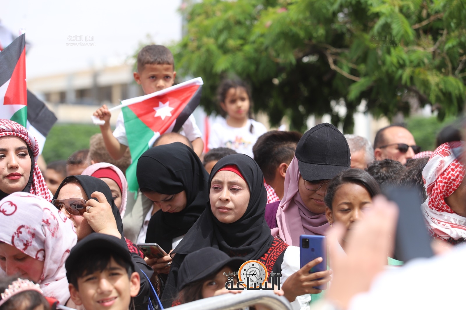 Madar Al-Saa Images 0.9714654503563342