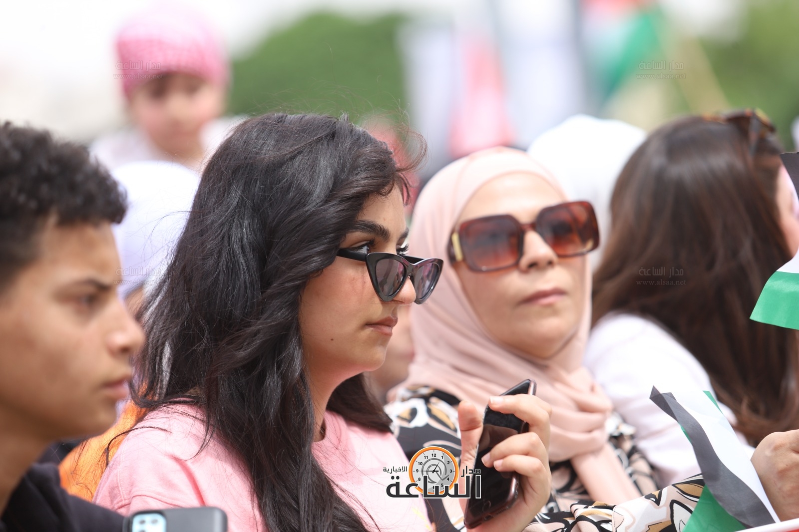 Madar Al-Saa Images 0.9868381463929476