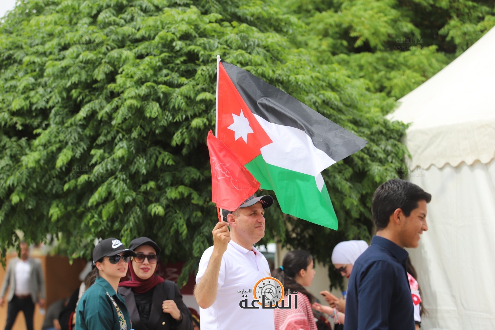 Madar Al-Saa Images 0.5023285719636545