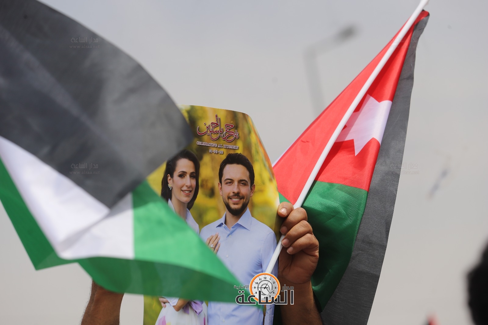 Madar Al-Saa Images 0.017035650863221452