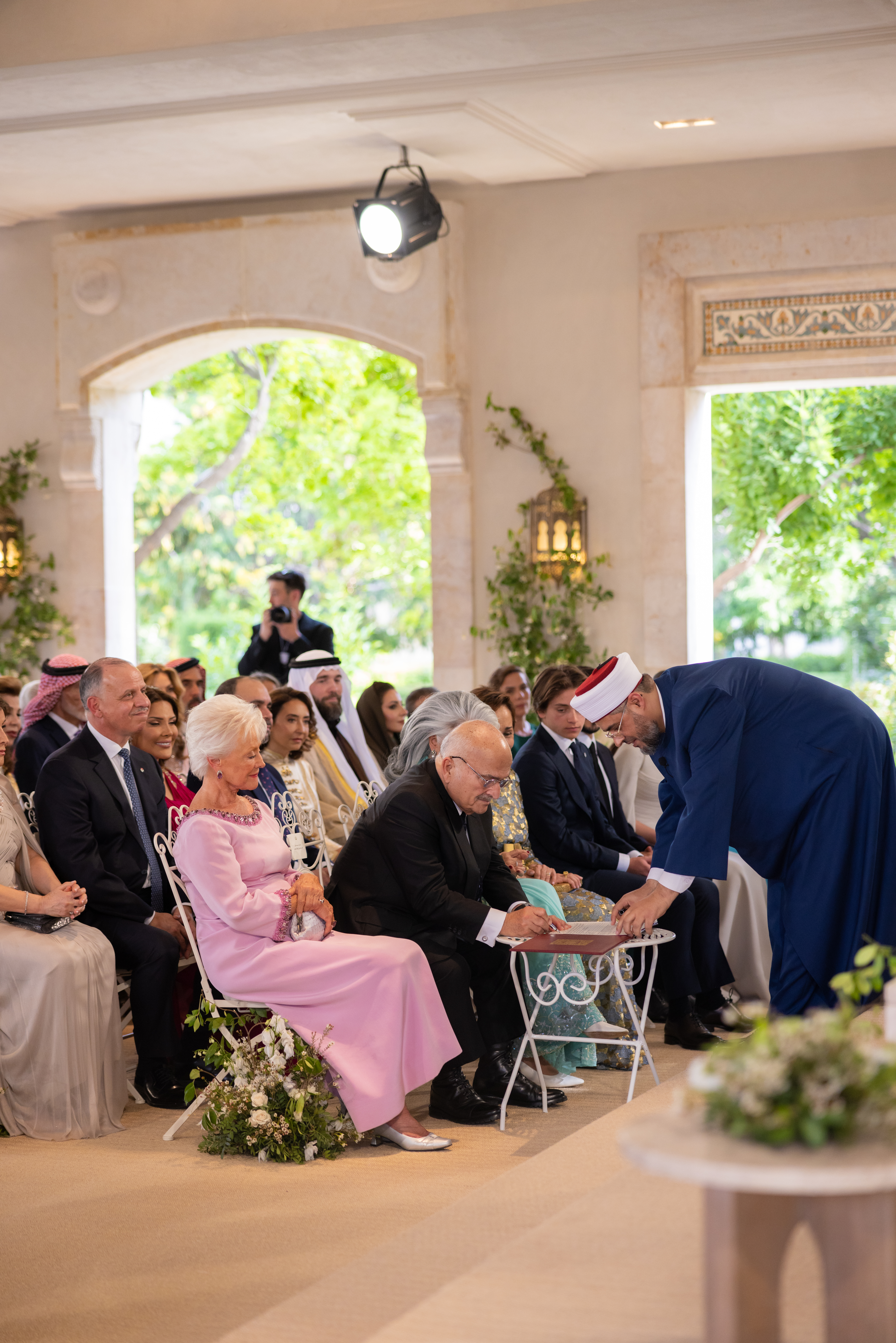 Madar Al-Saa Images 0.38034657135190475