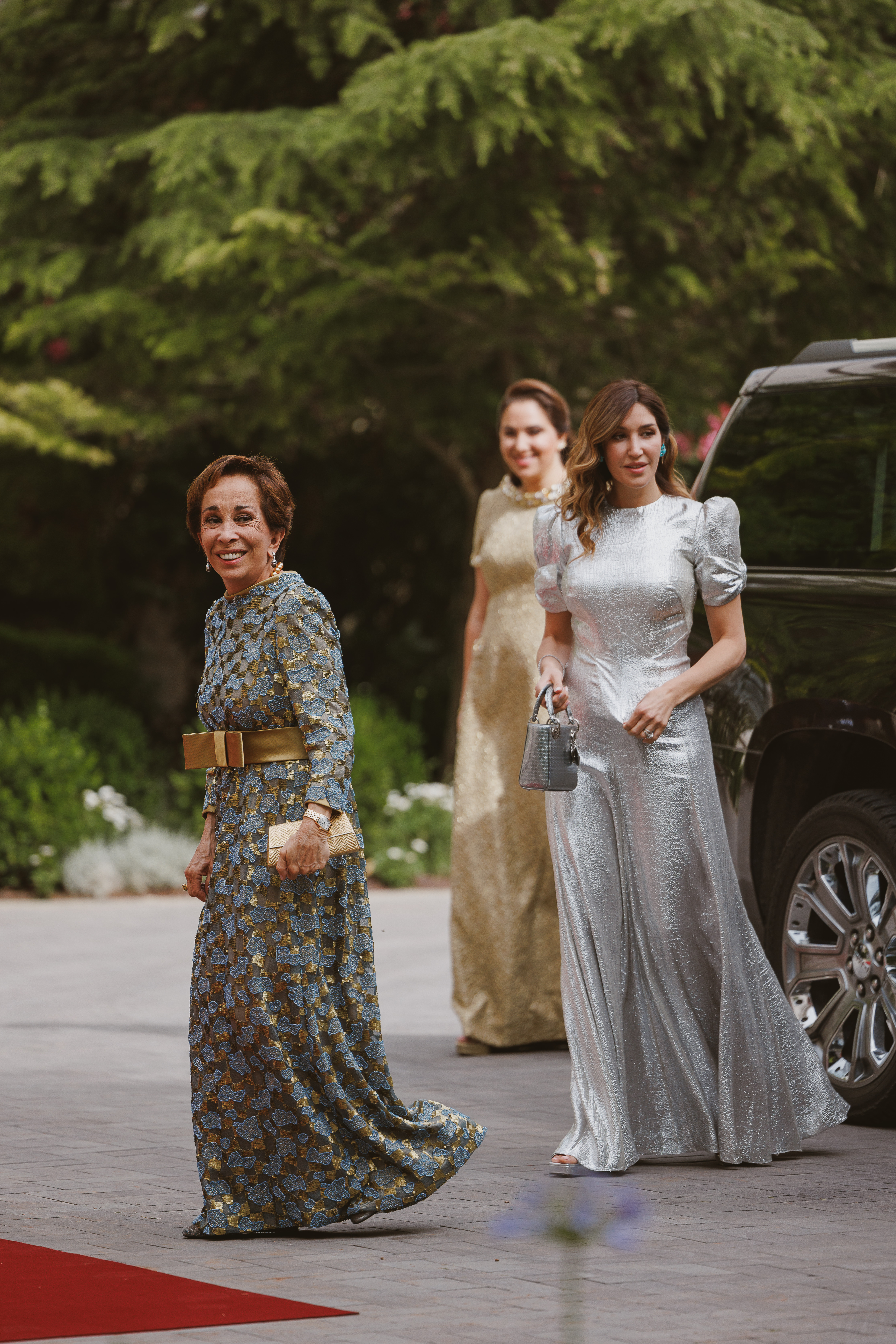 Madar Al-Saa Images 0.522861144575063