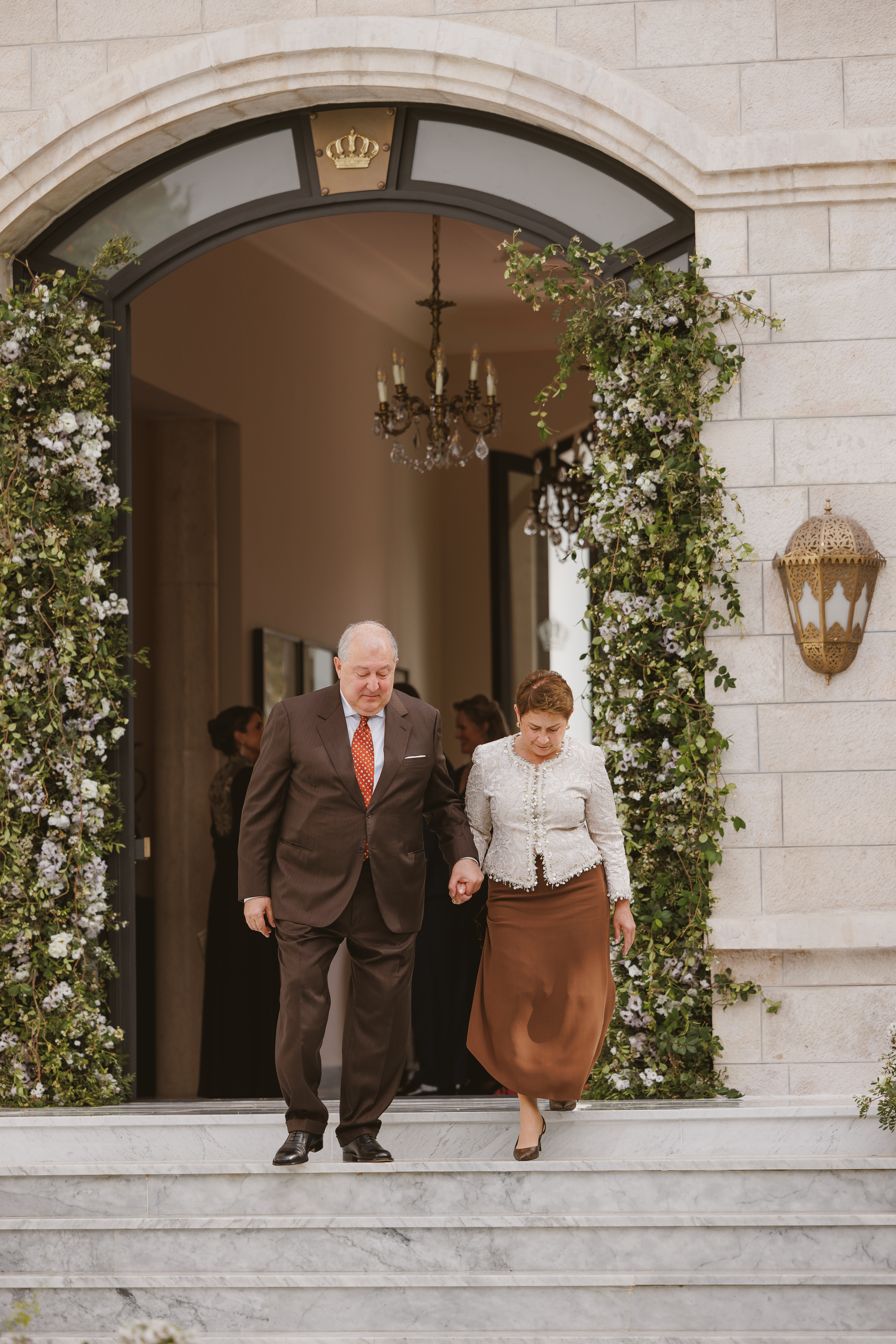 Madar Al-Saa Images 0.24604349089010968