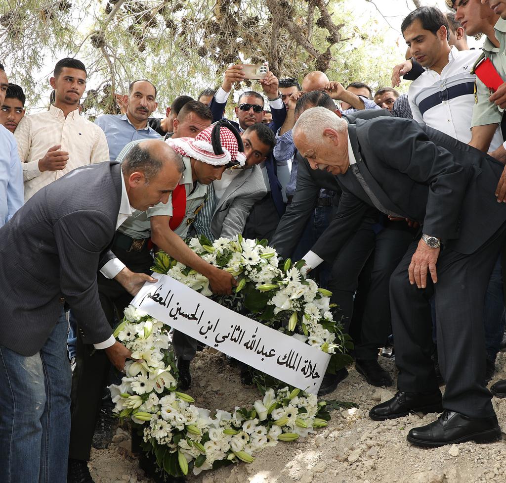 Madar Al-Saa Images 0.5613505917081949