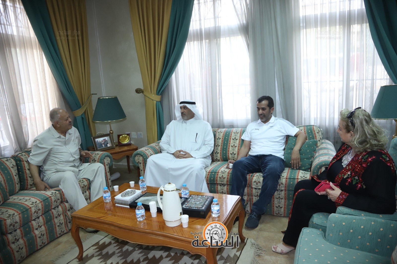 Madar Al-Saa Images 0.1281323378857655