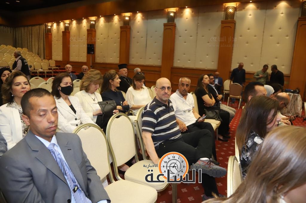 Madar Al-Saa Images 0.6120118461040822