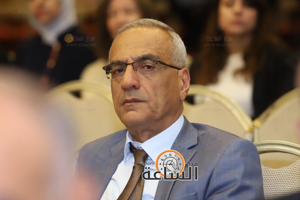 Madar Al-Saa Images 0.04308222417466201