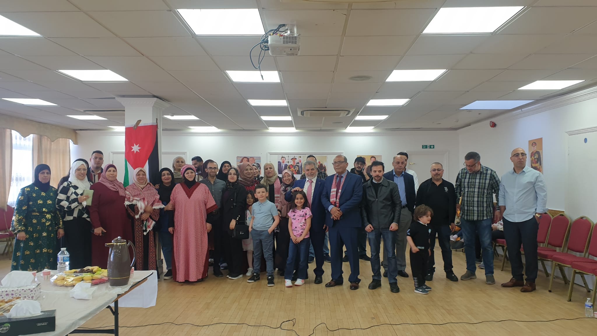 Madar Al-Saa Images 0.9495300449014528