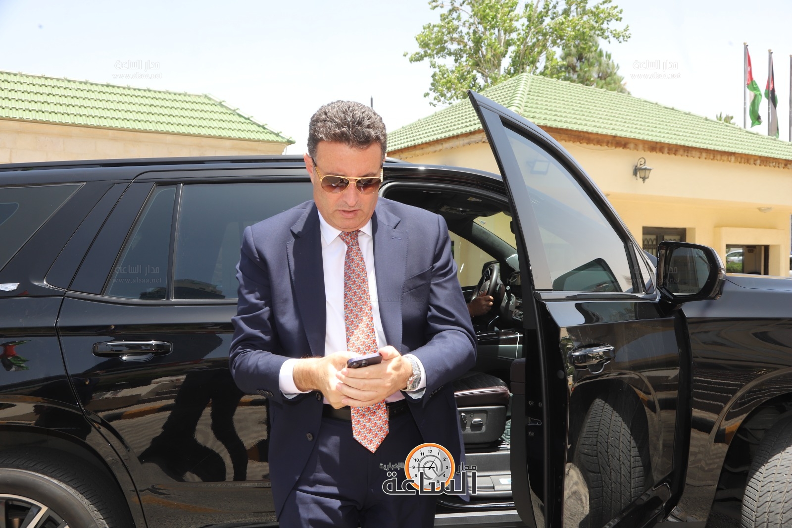 Madar Al-Saa Images 0.9849948829883306