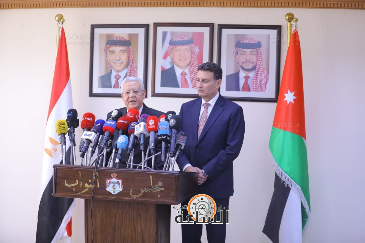 Madar Al-Saa Images 0.6345296439981889