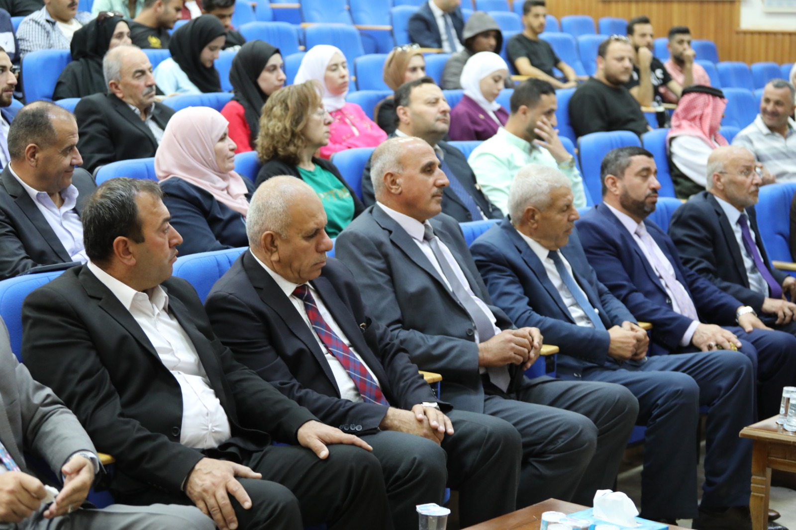 Madar Al-Saa Images 0.12571002745632454