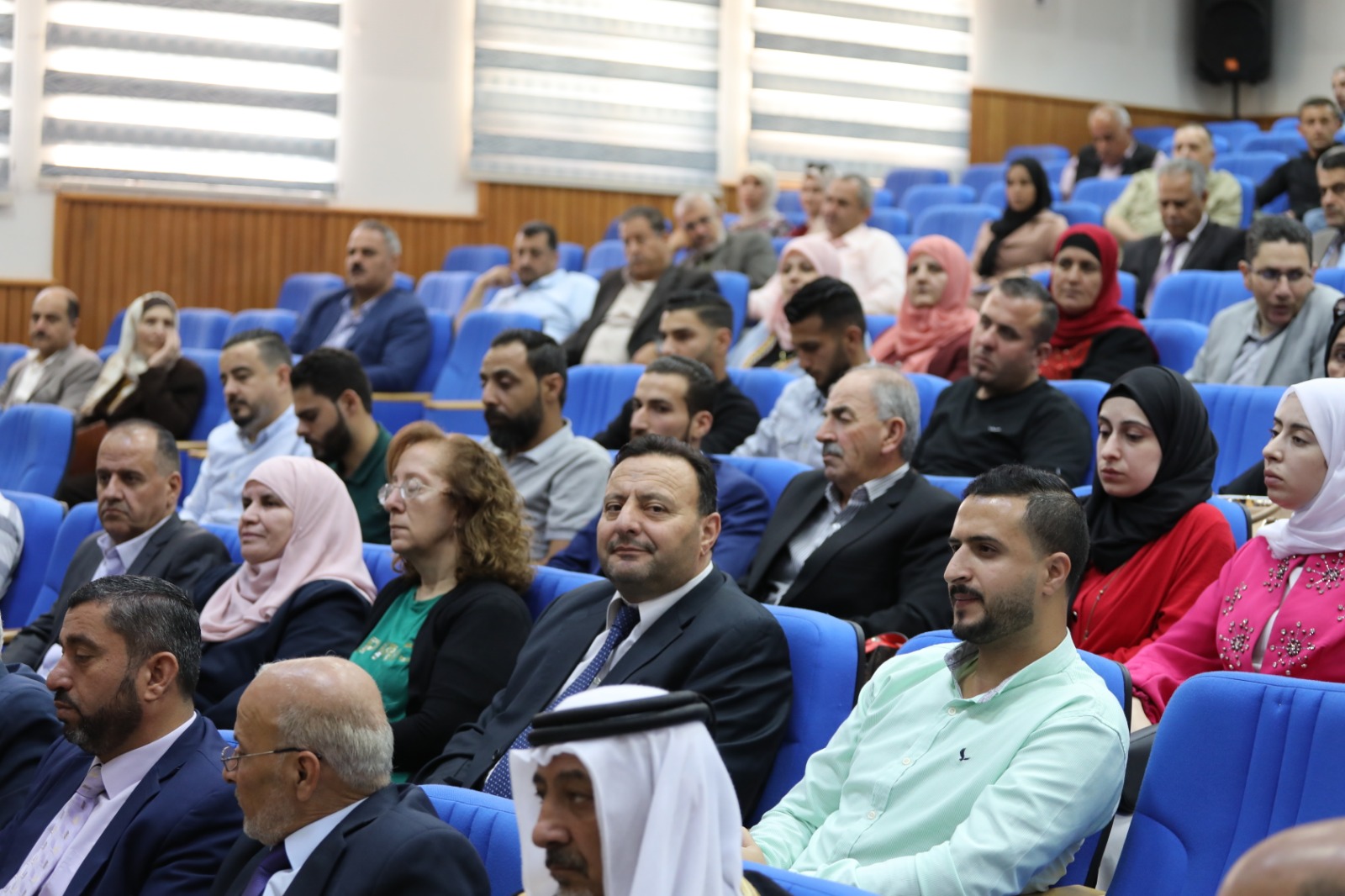 Madar Al-Saa Images 0.34621626142718265