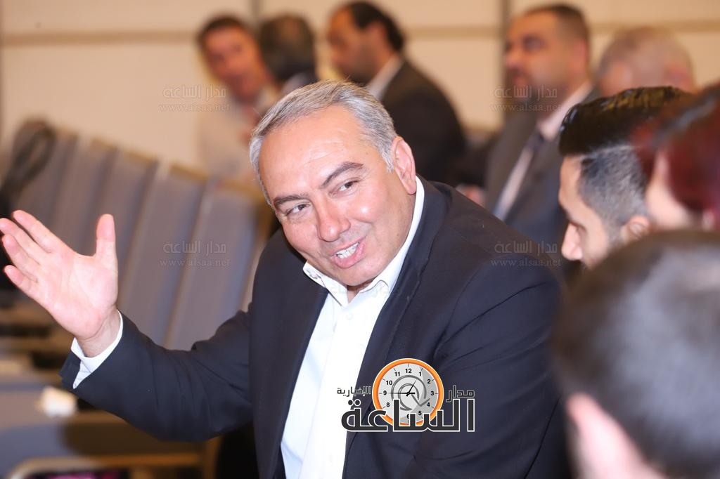 Madar Al-Saa Images 0.1837094573598519