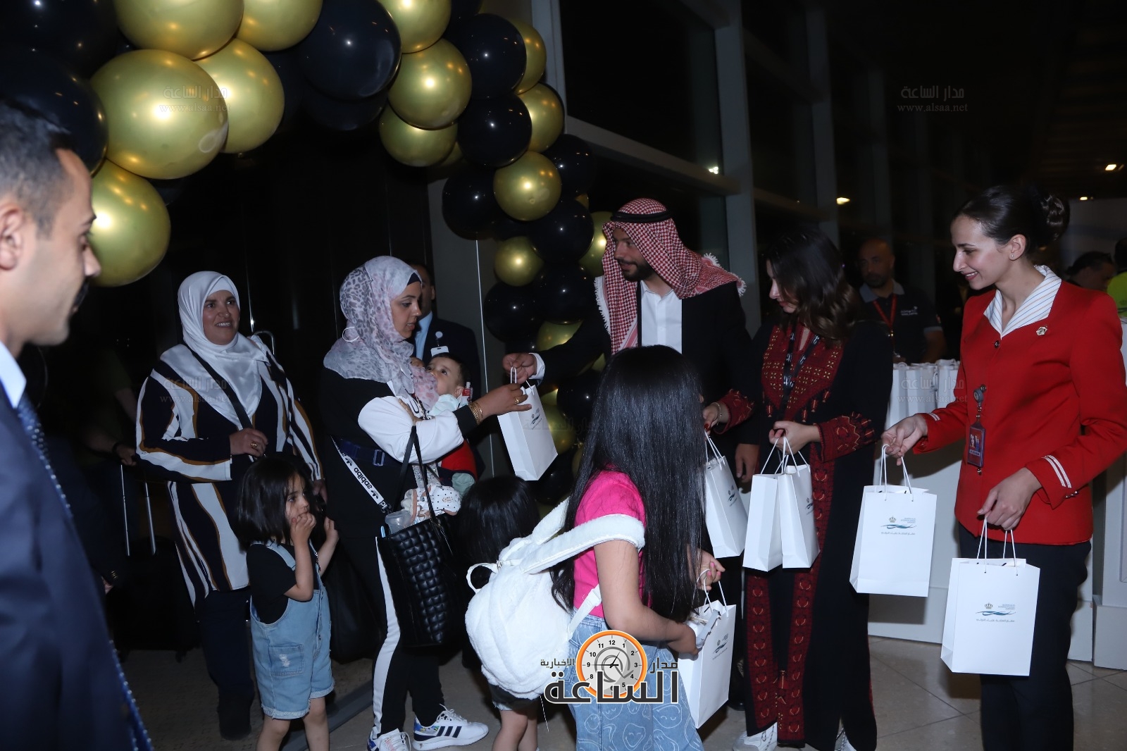 Madar Al-Saa Images 0.6992431328117299