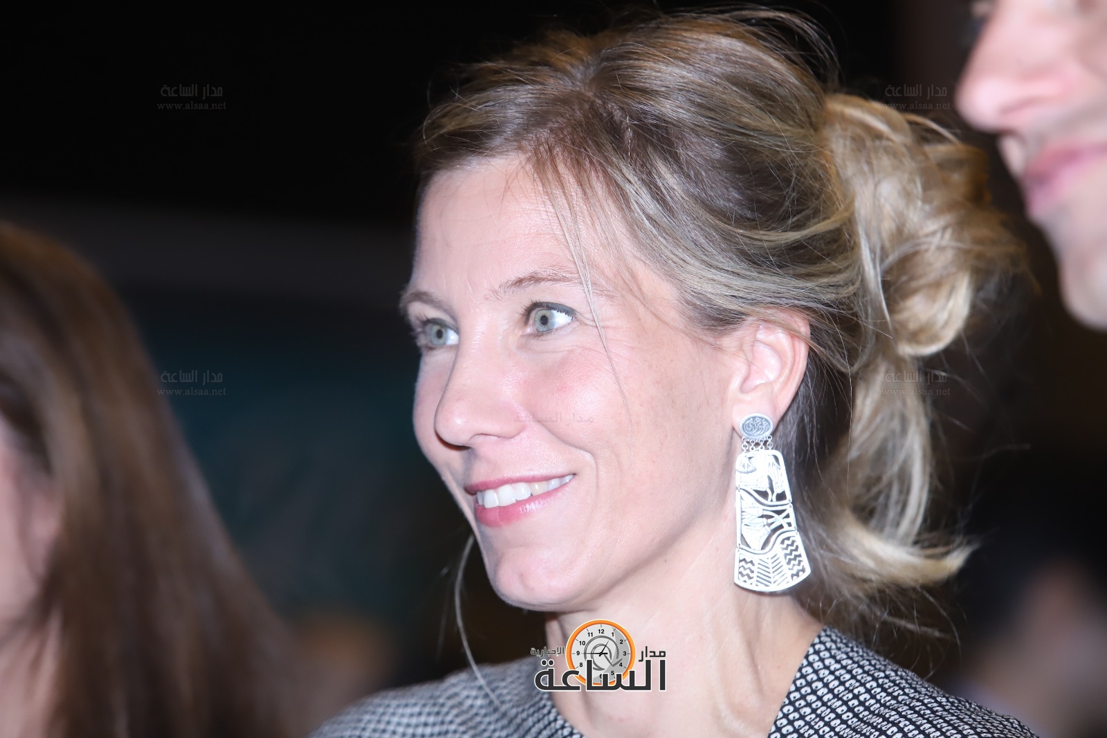 Madar Al-Saa Images 0.1476582355579359