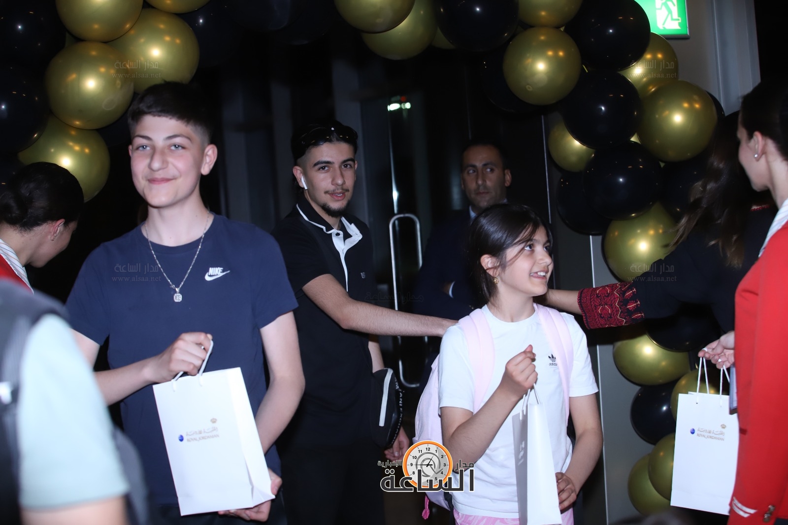 Madar Al-Saa Images 0.9833276417649399