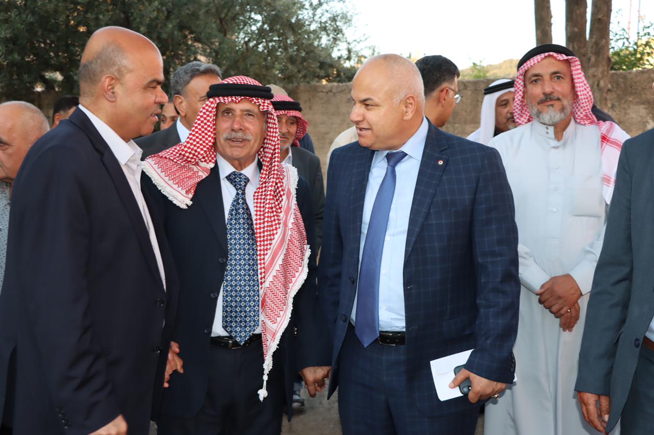 Madar Al-Saa Images 0.3438557069448045