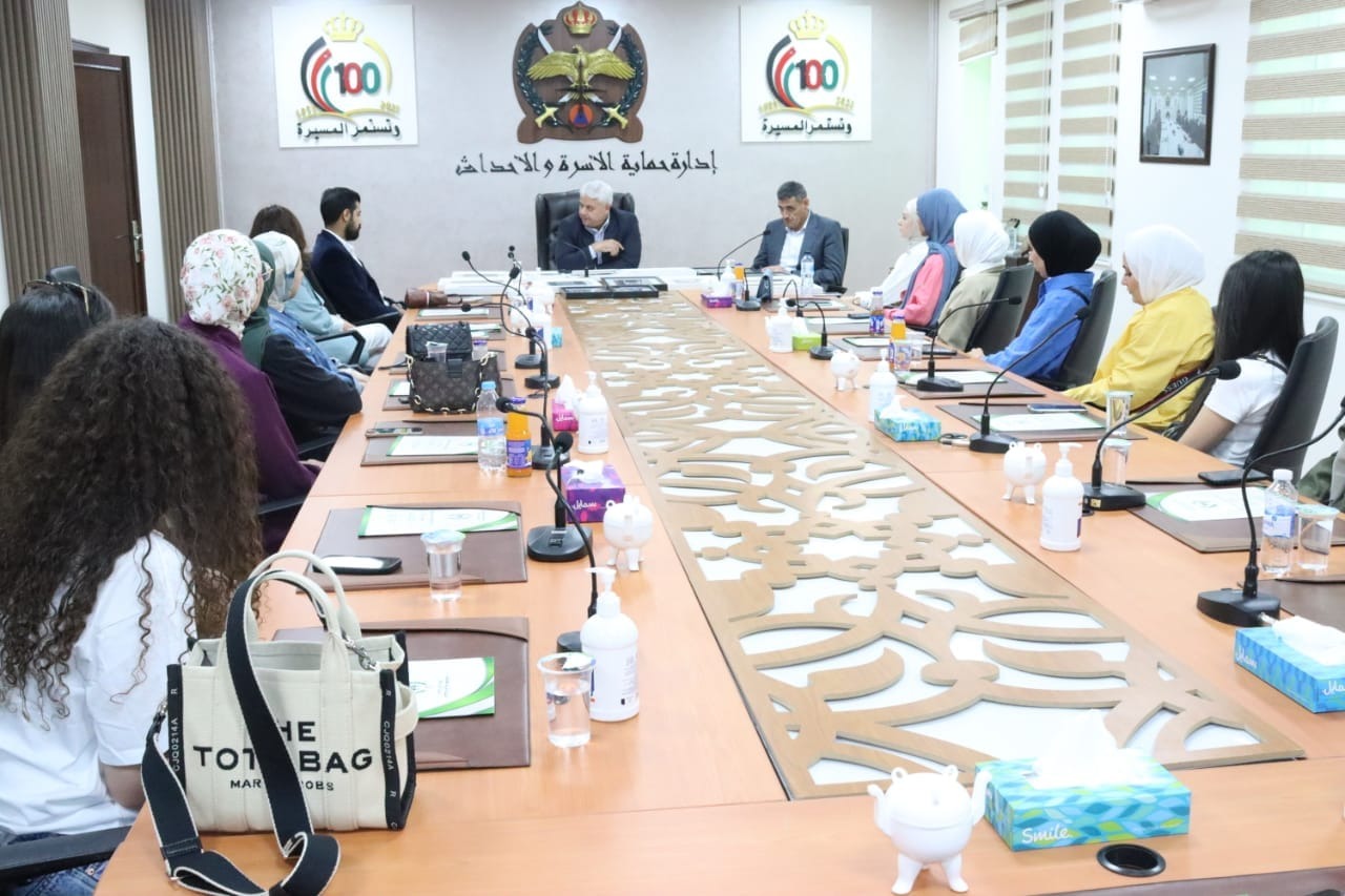 Madar Al-Saa Images 0.3289799367686873