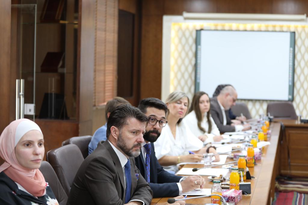 Madar Al-Saa Images 0.21924762600330516