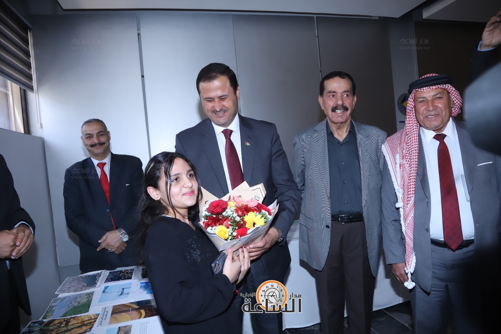 Madar Al-Saa Images 0.7863745680248075