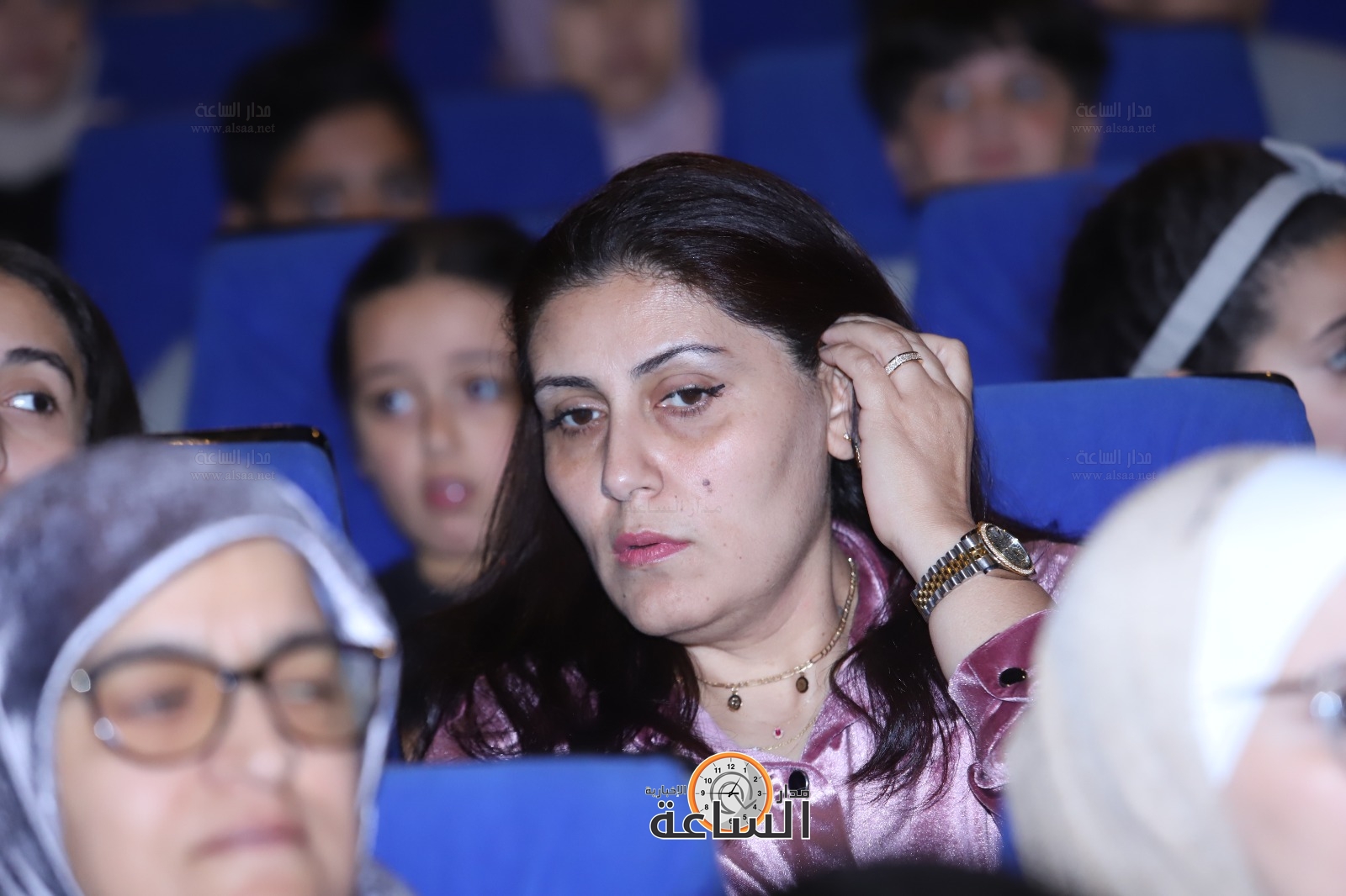 Madar Al-Saa Images 0.9350521667427012