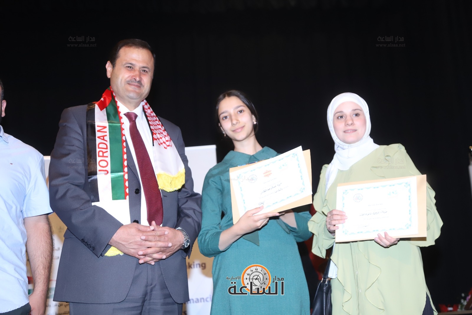 Madar Al-Saa Images 0.29305900984199074