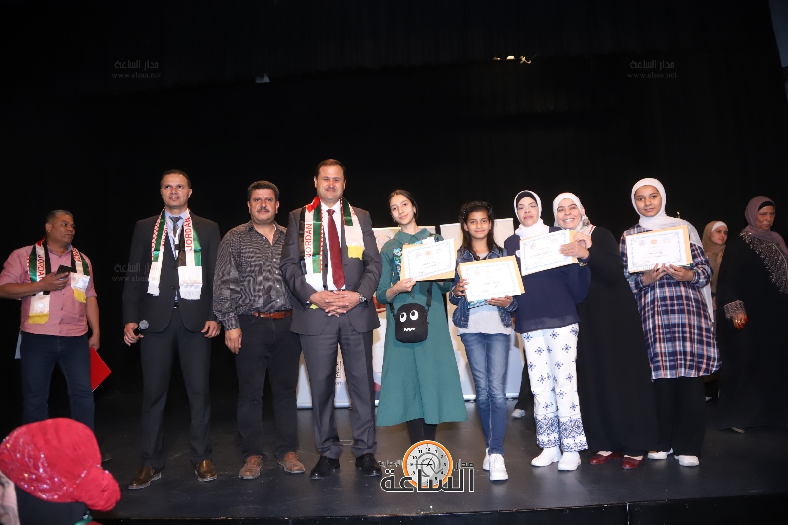 Madar Al-Saa Images 0.1656429679608724