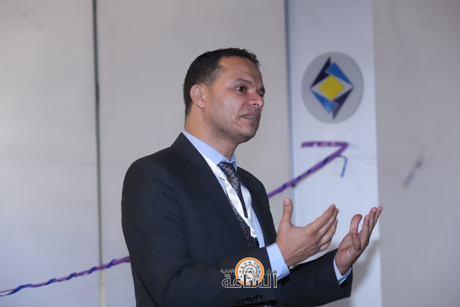 Madar Al-Saa Images 0.8875750287903774