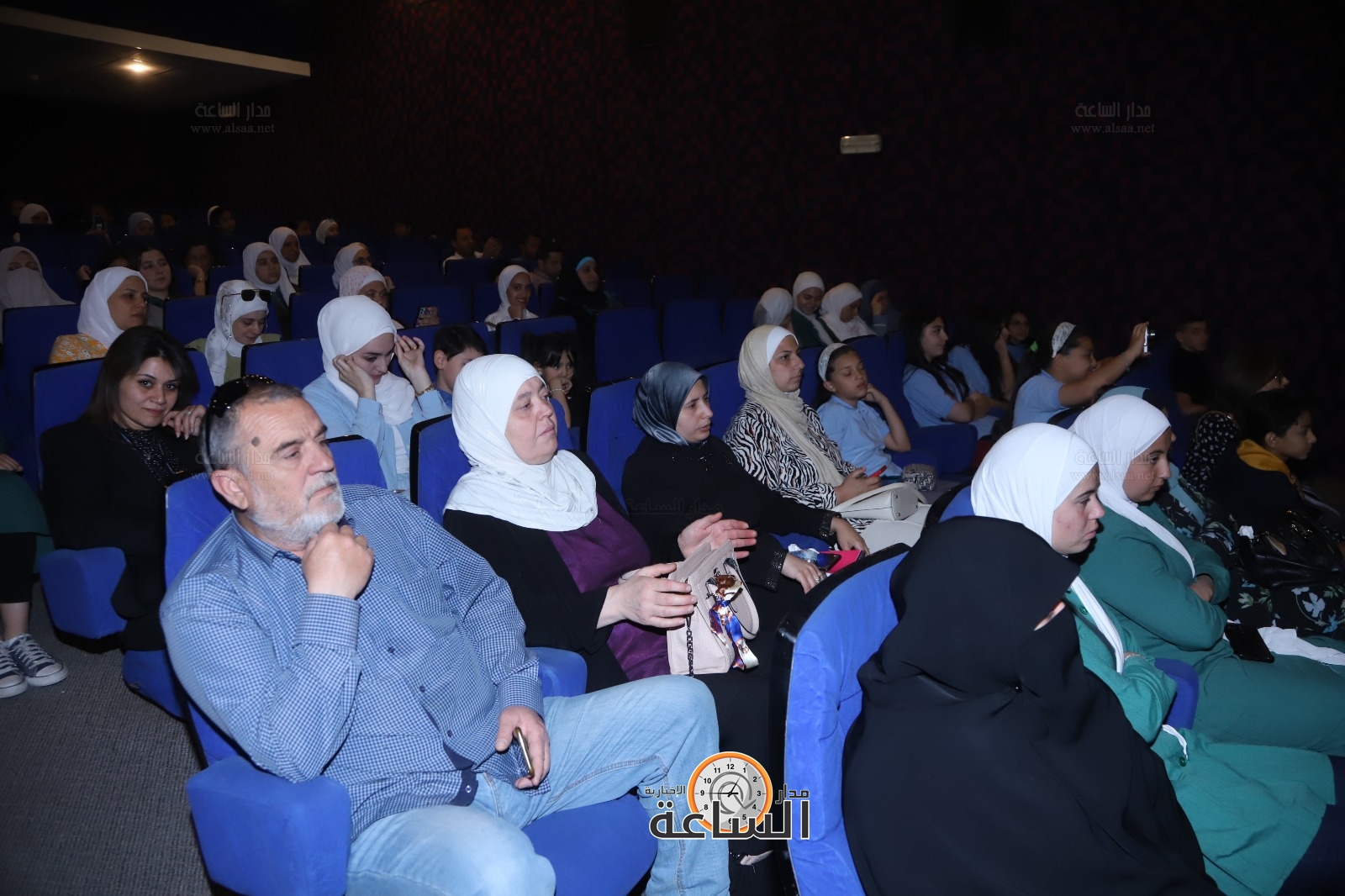 Madar Al-Saa Images 0.8950780116559358