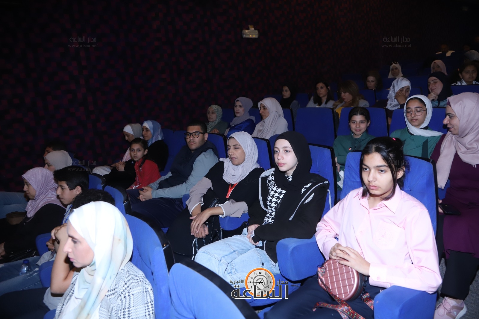 Madar Al-Saa Images 0.008783894434346573