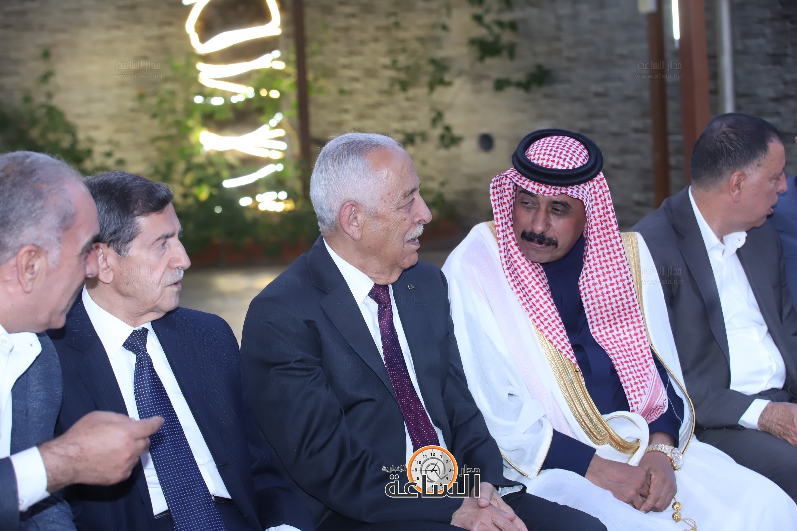 Madar Al-Saa Images 0.662494257410255