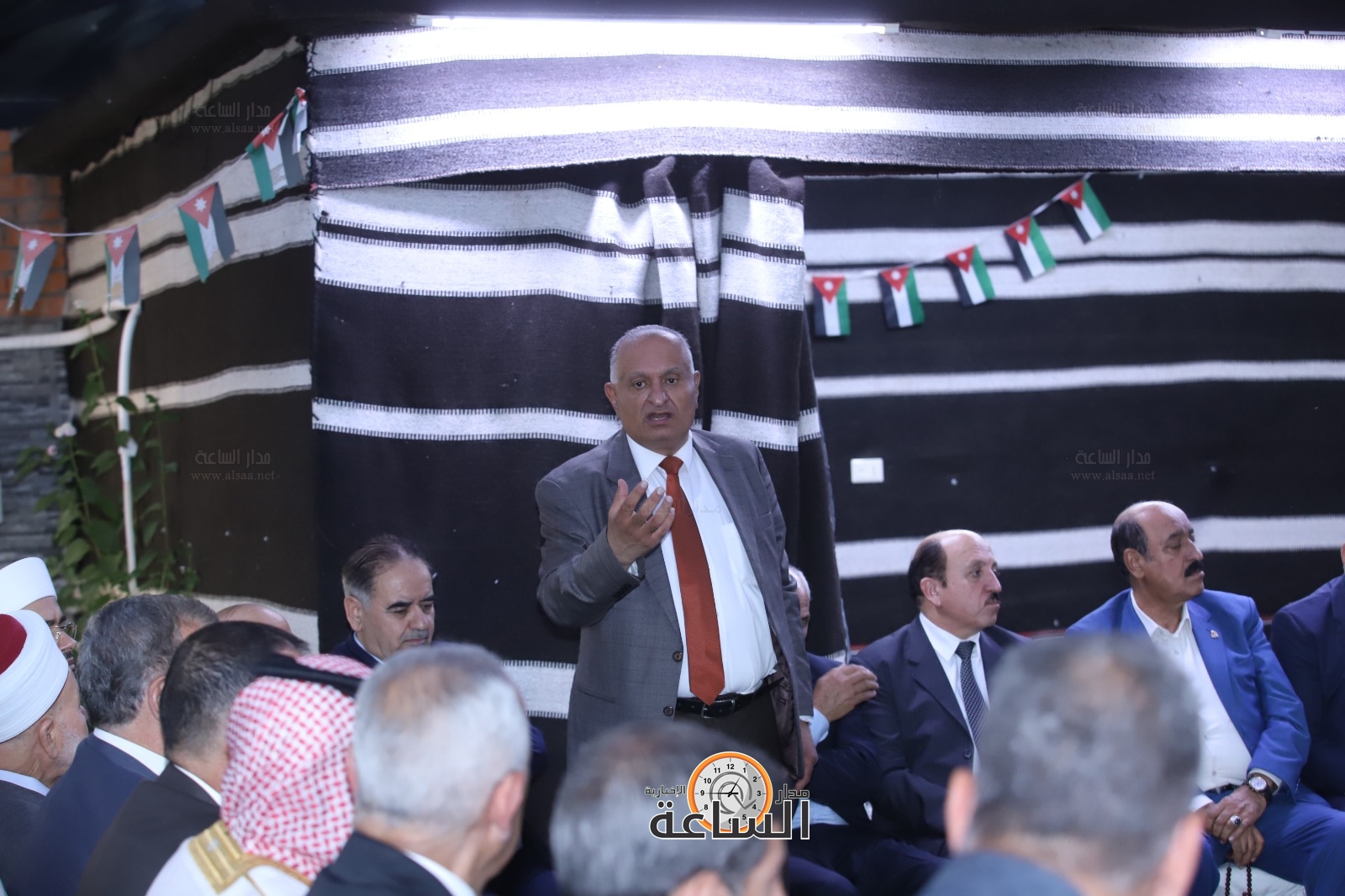 Madar Al-Saa Images 0.2745284529548455