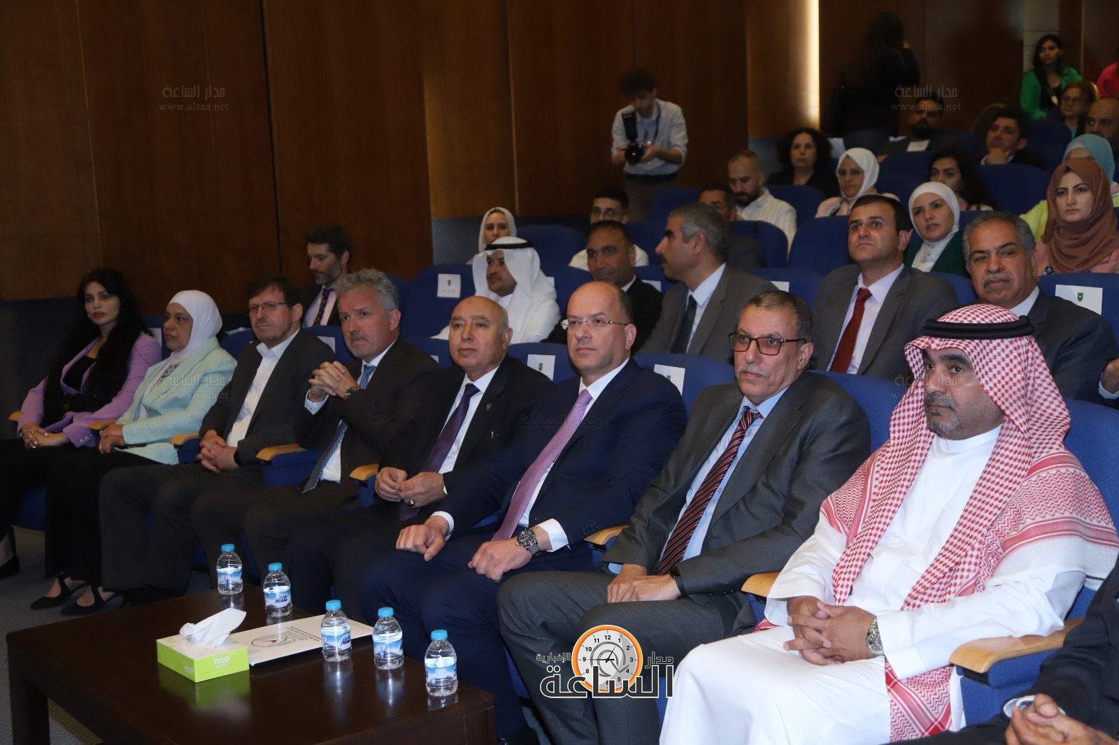 Madar Al-Saa Images 0.37409514929313326