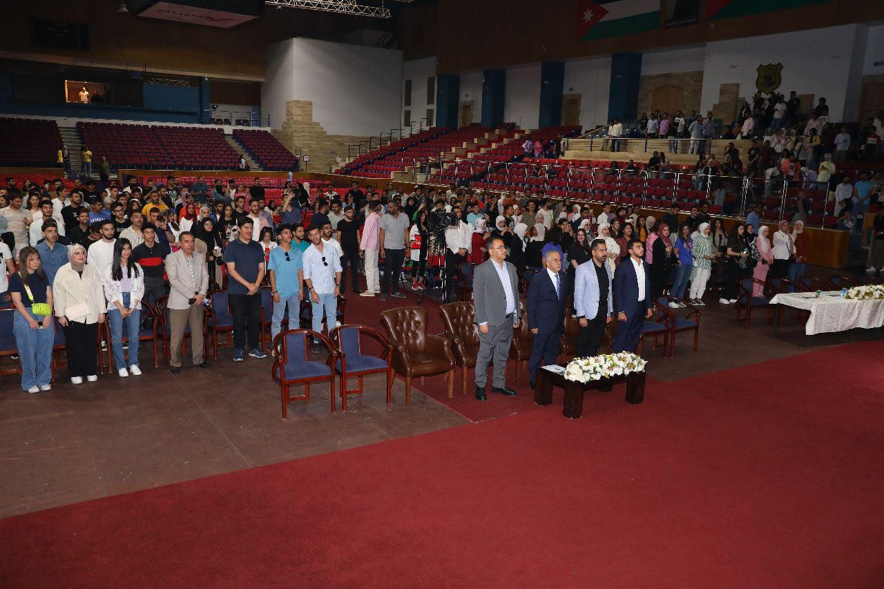 Madar Al-Saa Images 0.9505056475403397