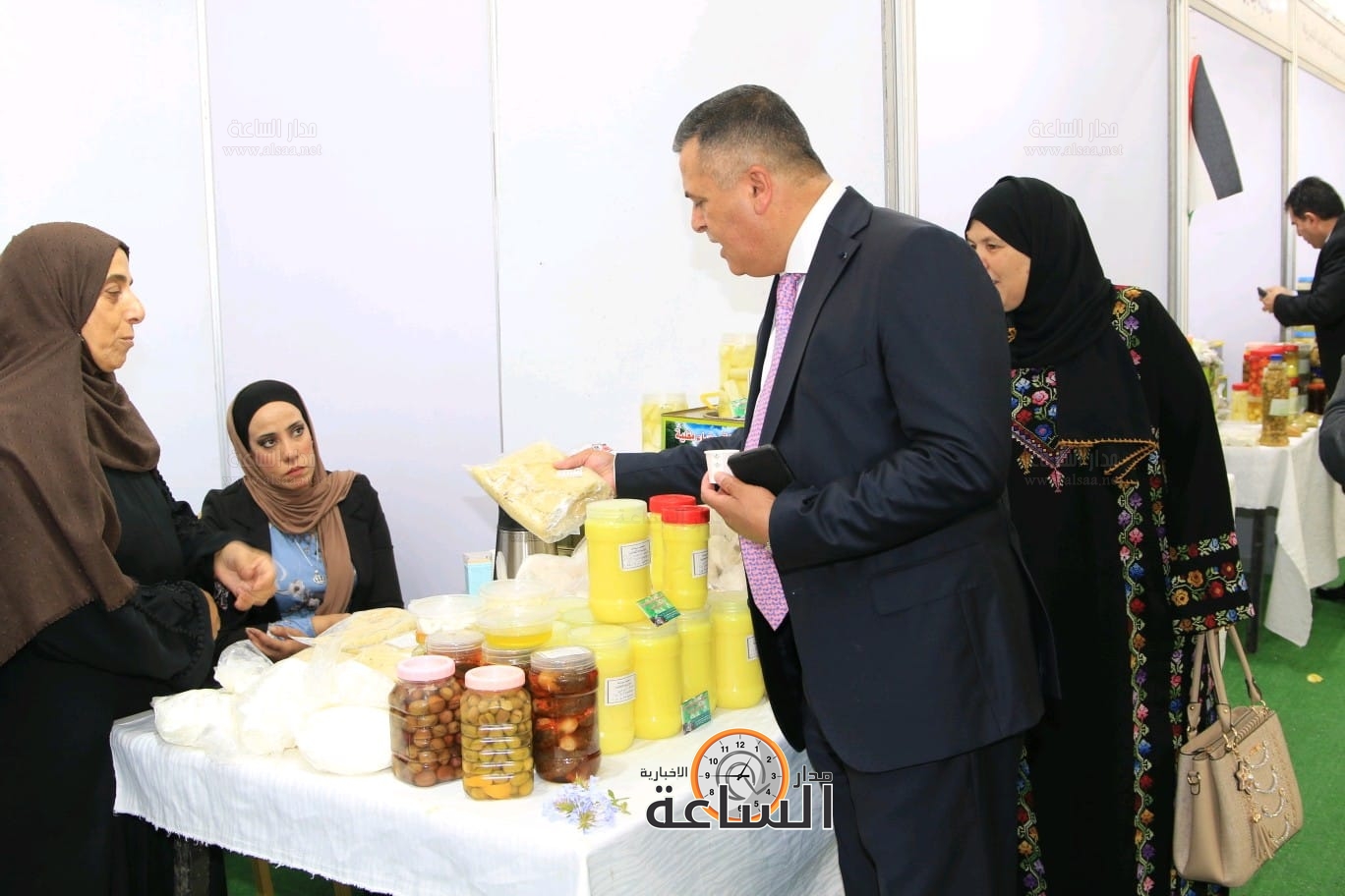 Madar Al-Saa Images 0.4475502194706791