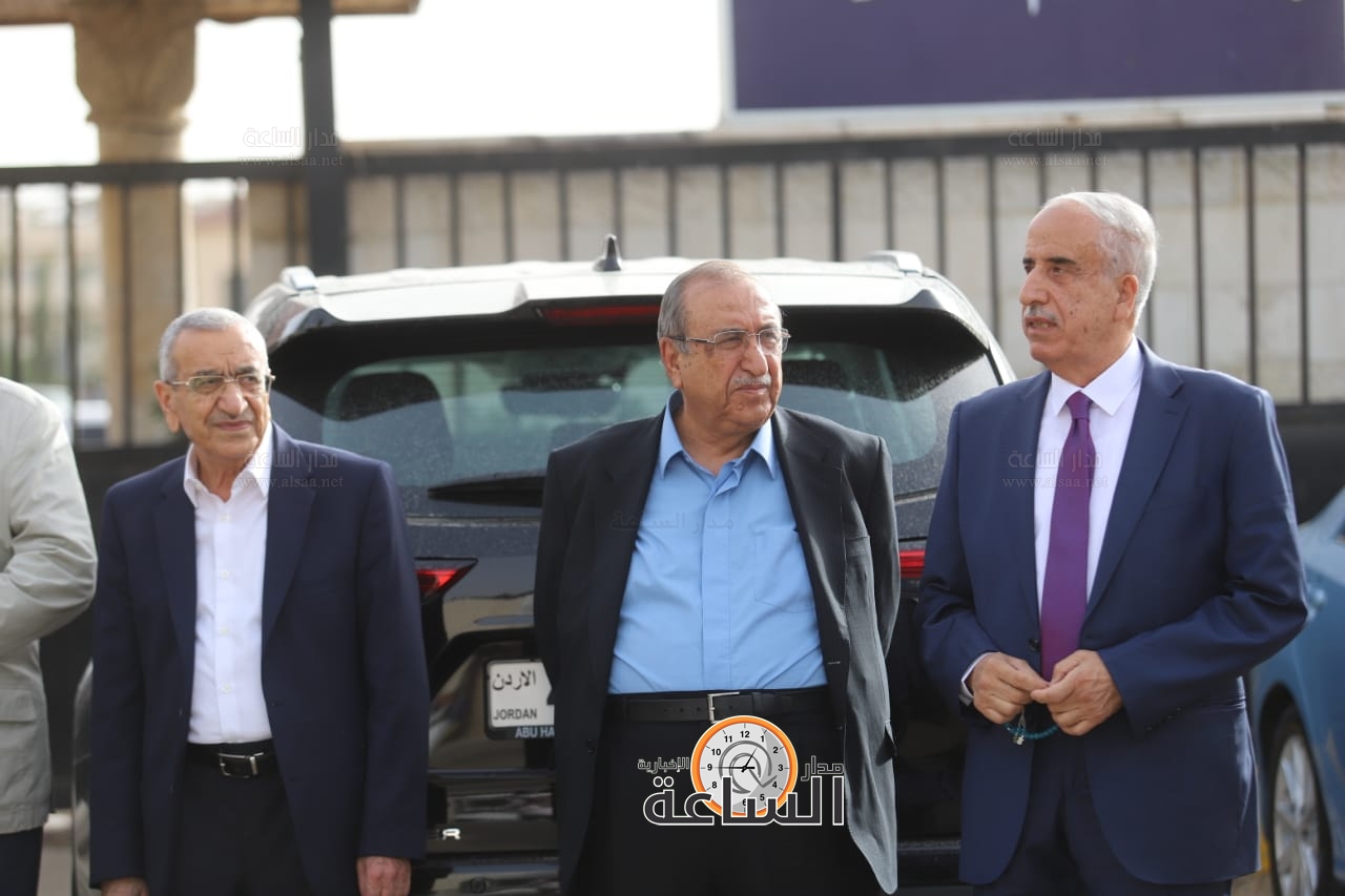 Madar Al-Saa Images 0.6131603660231346