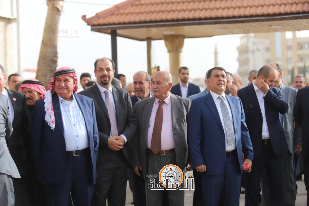 Madar Al-Saa Images 0.5720107257996233