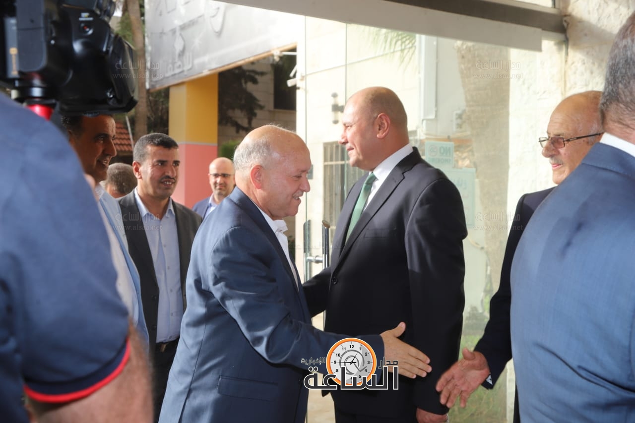 Madar Al-Saa Images 0.2971632462837769